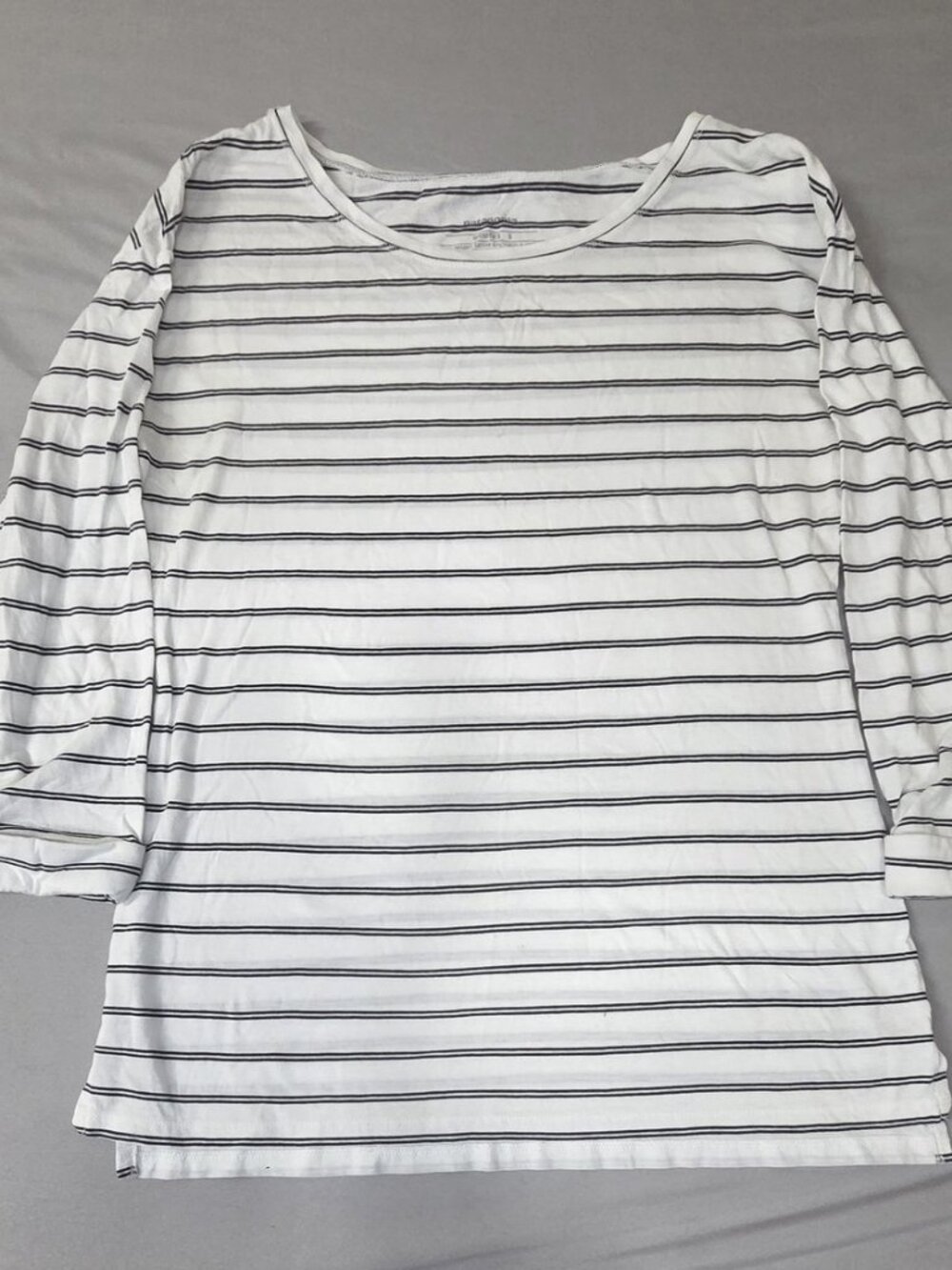 Patagonia S White Navy Stripe Organic Cotton LS Top